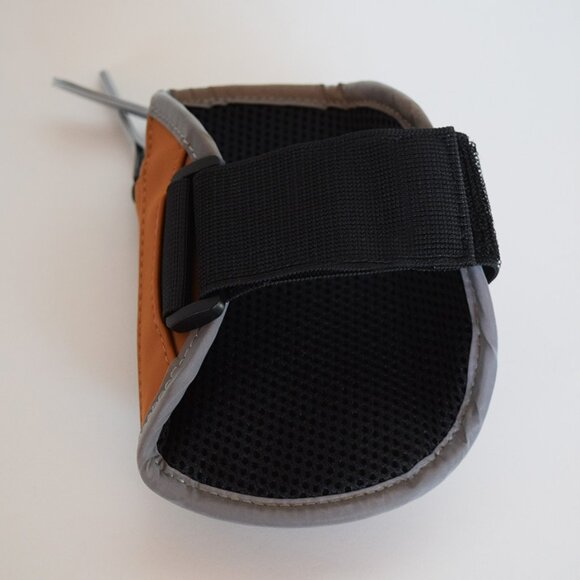 Free People Back on Track Phone Armband Toffee - Picture 8 of 9